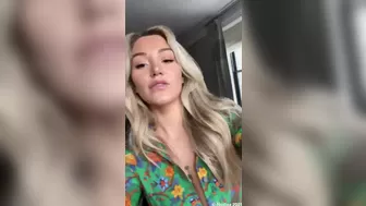 Heidi Grey aka heidigreytv onlyfans charming shmara takes off her panties and pulls pussy